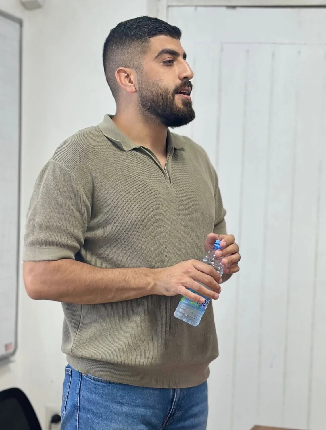 الشرح والتفاعل