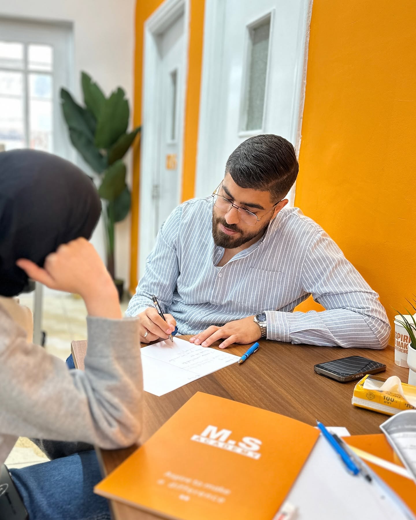 تعلّم ومتابعة فردية داخل M.S Academy