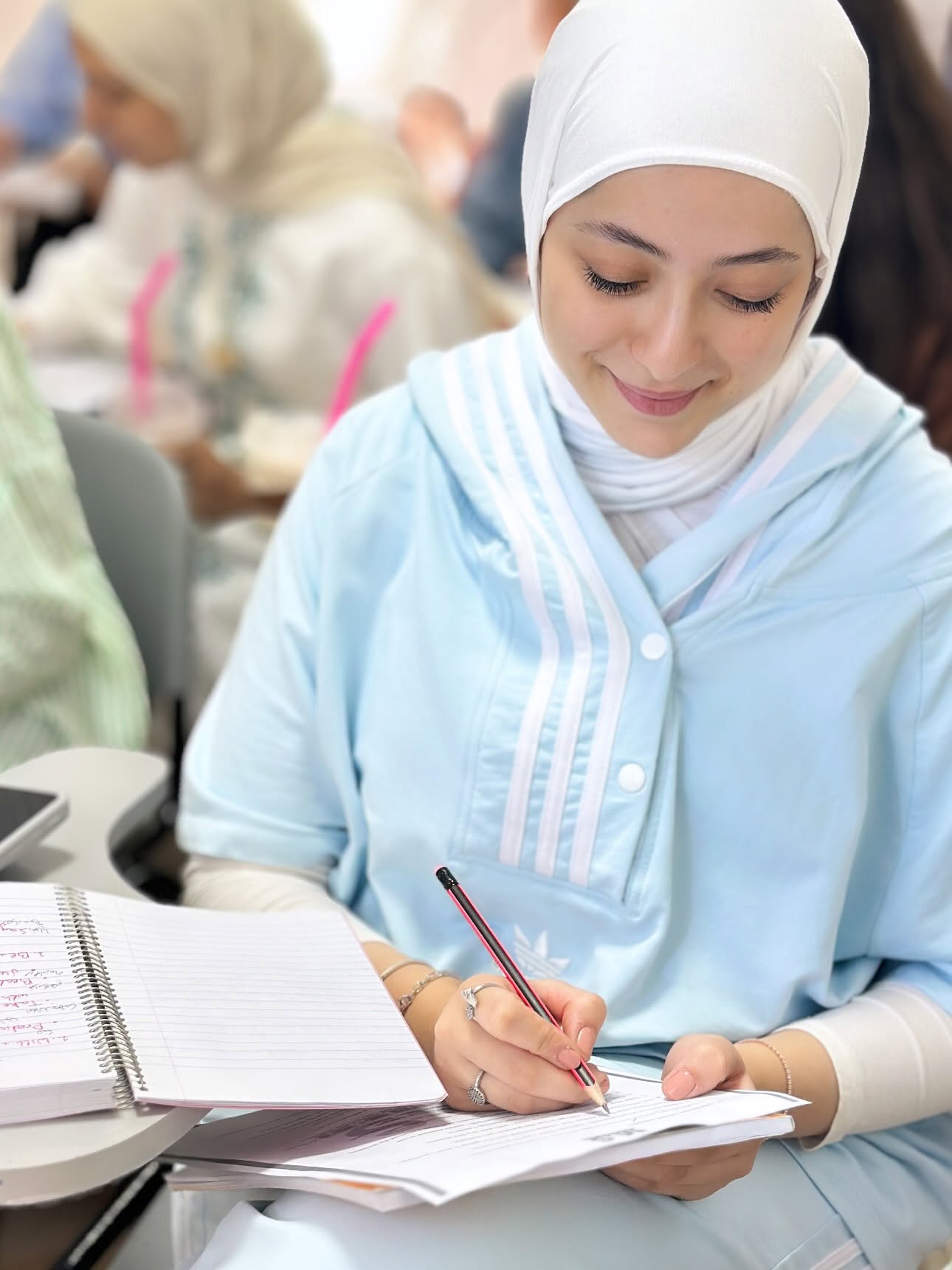 تعلّم وتطبيق اللغة داخل الصف